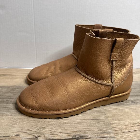 UGG Women's Classic Unlined Boots Mini Metallic Gold Short Leather Size 9 - Picture 1 of 10